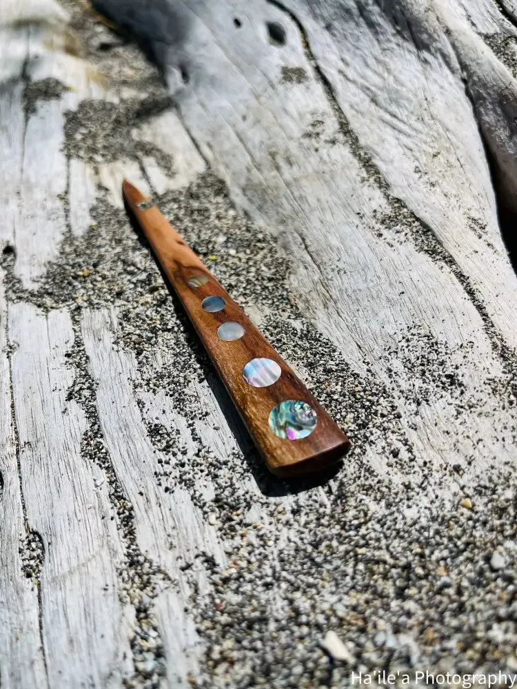 E OLA ANA - Paua Aalii Hair Stick