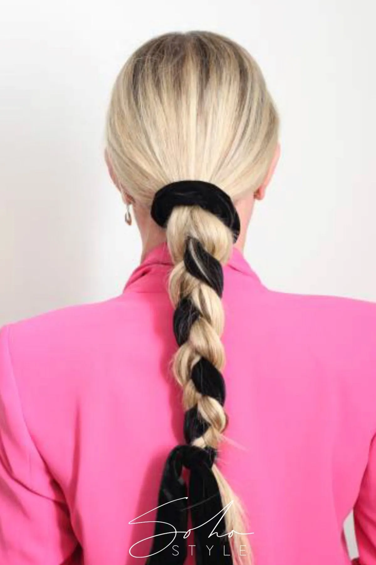 EXTRA LONG VELVET RIBBON SCRUNCHIE