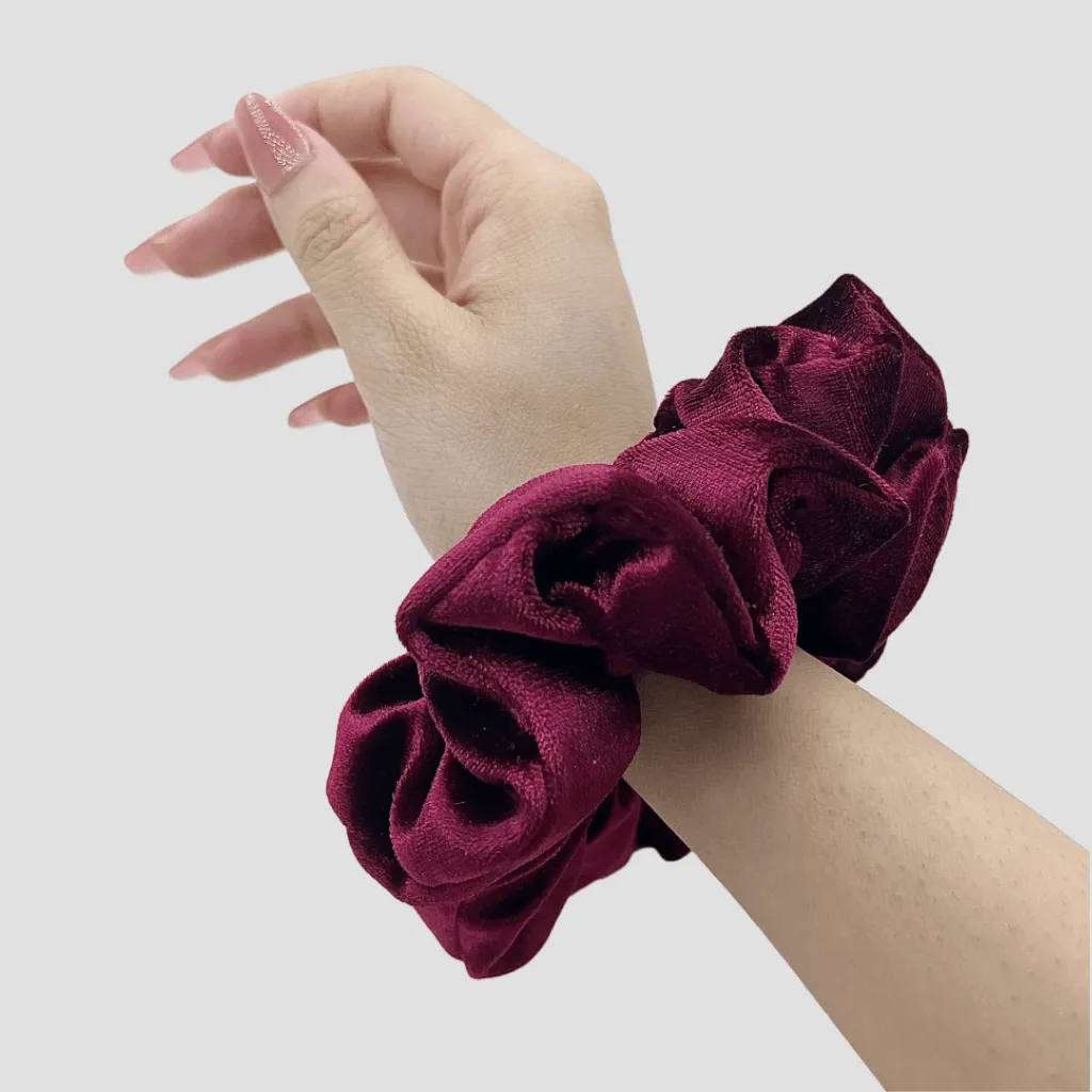 Intense Burgundy Velvet Scrunchie - Berry Pink Mini Perfume Spray Btl.