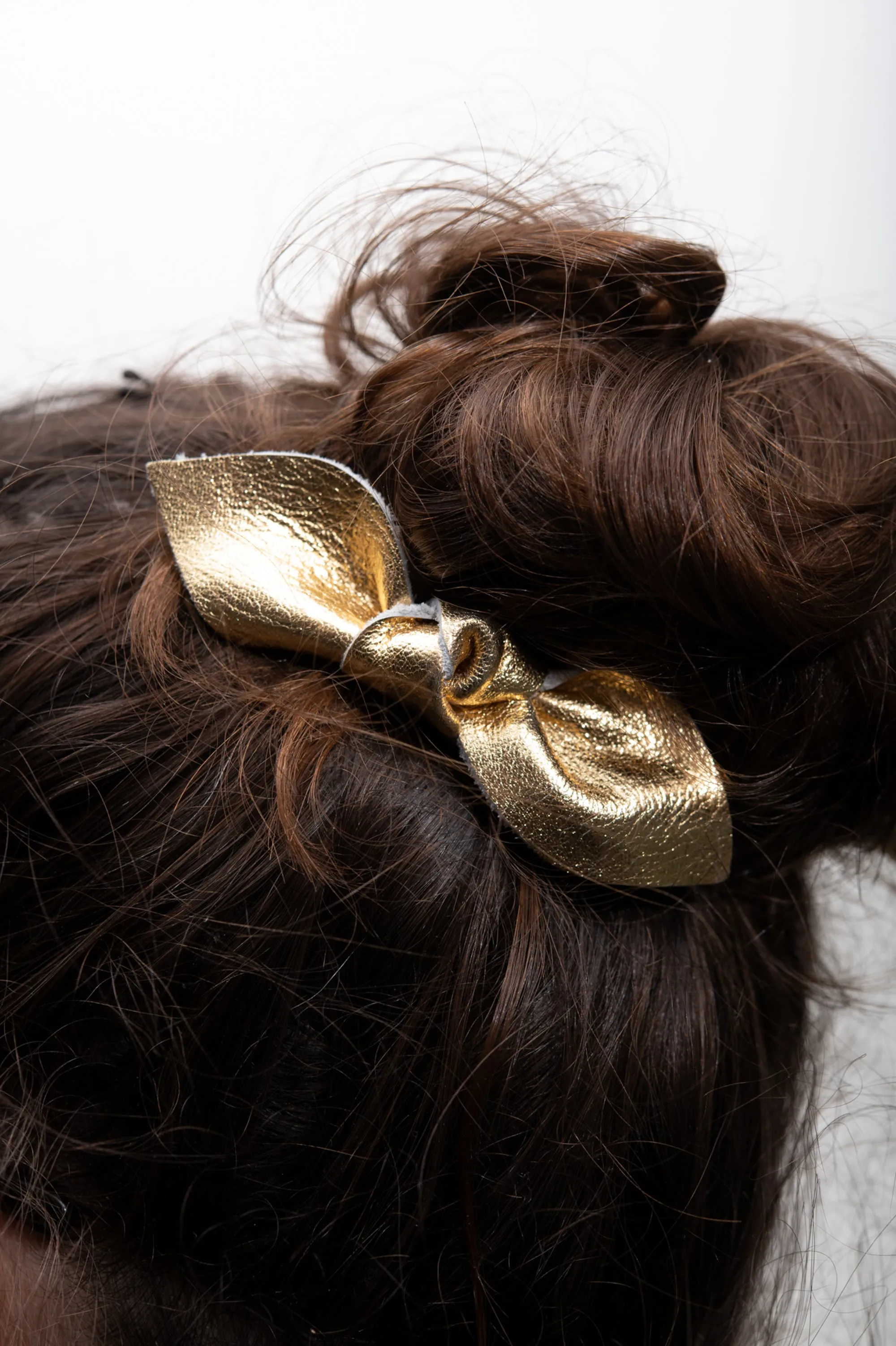 Leather hair clip and bow tie clip HOGAN model